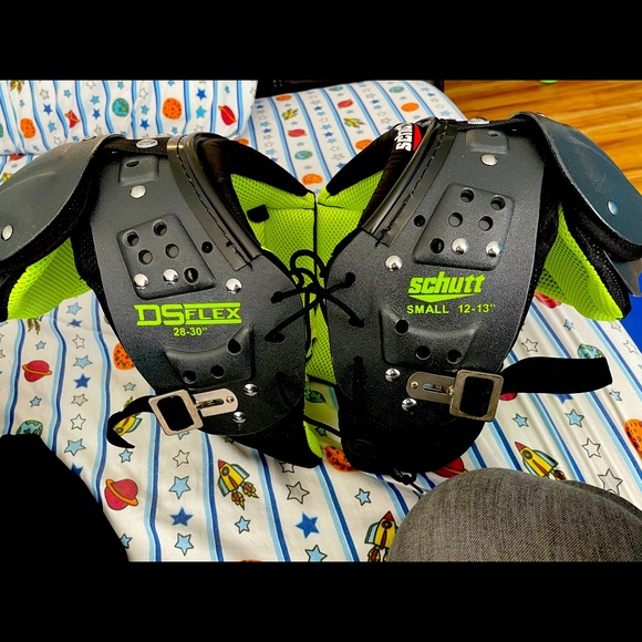schutt Other - Youth shoulder pads